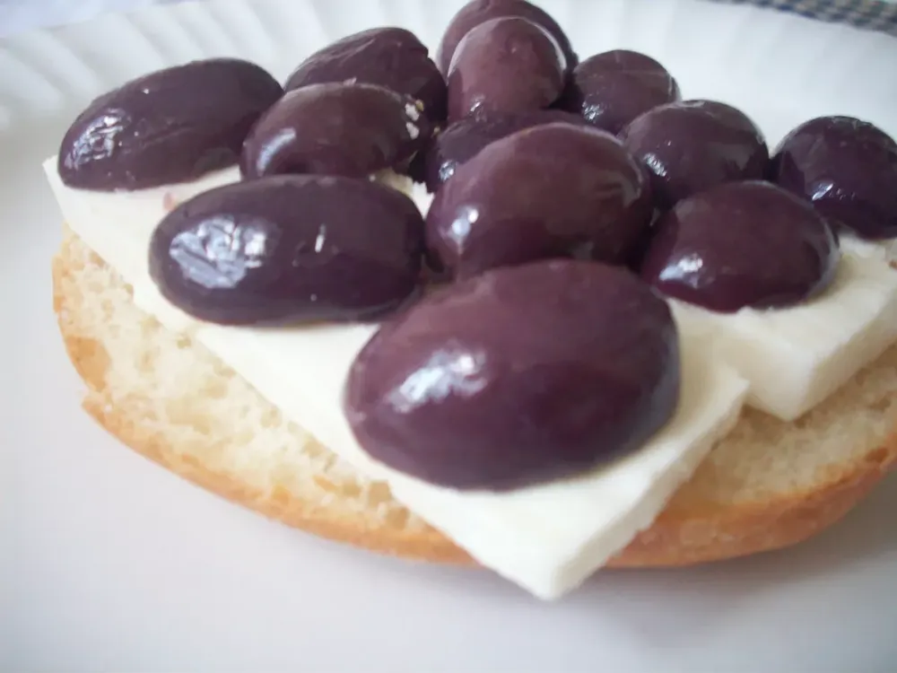 Pan con aceituna