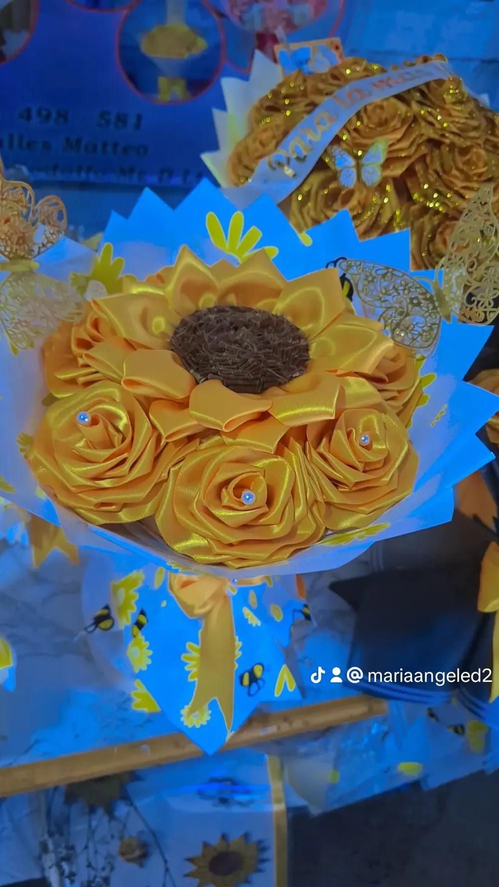 Ramo de 6 rosas + 1 girasol