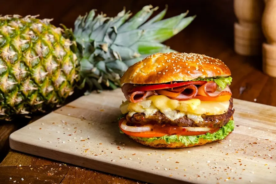 BURGUER HAWAIANA