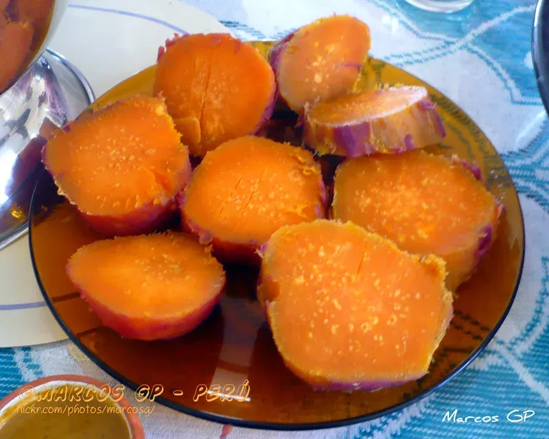 CAMOTE SANCOCHADO