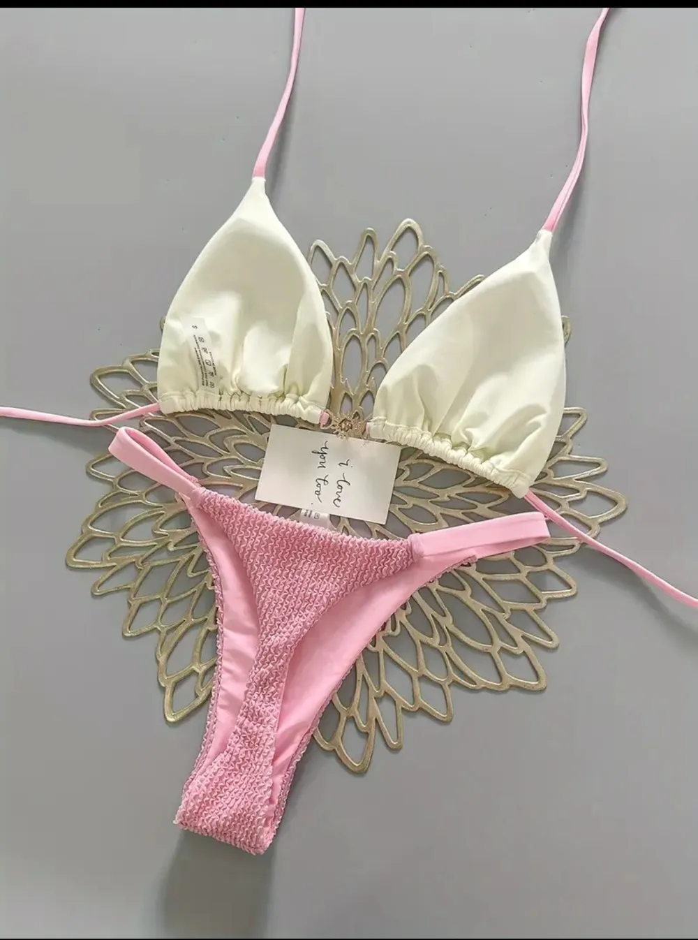 Bikinis 👙