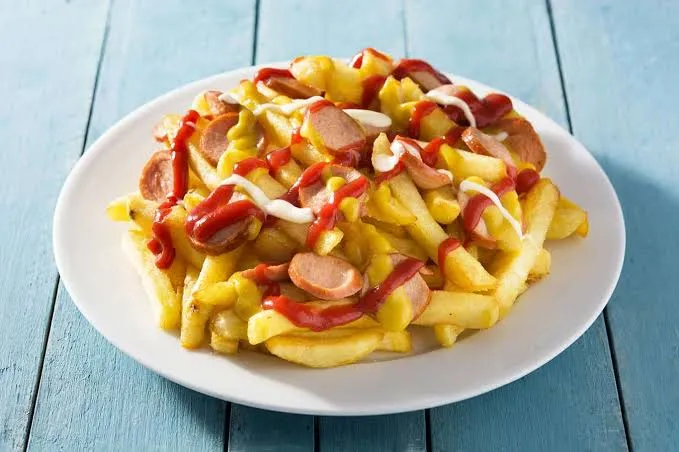 SALCHIPAPA